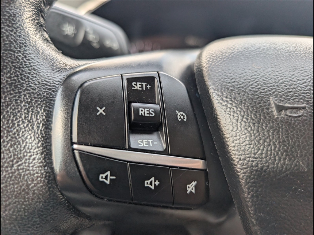 Used 2020 Agate Black Ford SEL image 22