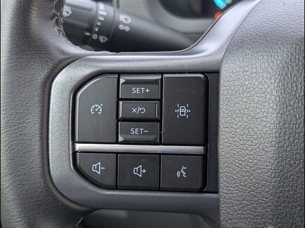 Used 2025 Carbonized Gray Ford XLT image 22