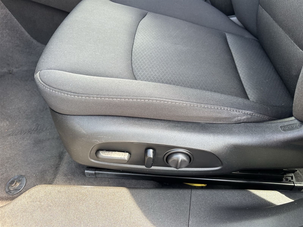Used 2020 Mosaic Black Metallic Chevrolet LT image 22