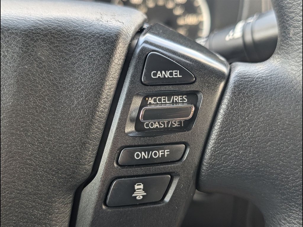 Used 2024 Glacier White Nissan S image 22