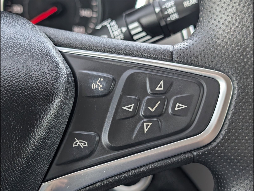 Used 2022 Iron Gray Metallic Chevrolet LT image 22