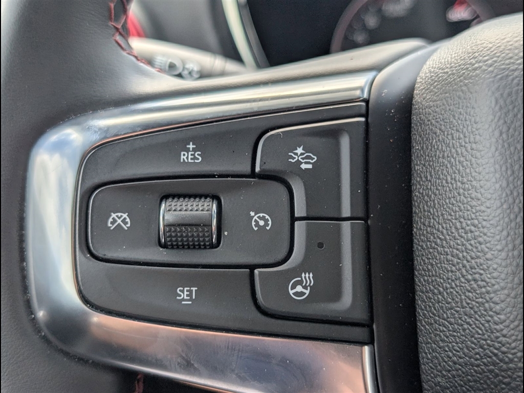 Used 2025 Sterling Gray Metallic Chevrolet RS image 22