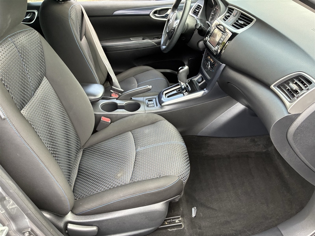 Used 2018 Gun Metallic Nissan SR image 22