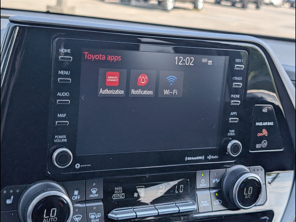 Used 2022 Magnetic Gray Metallic Toyota XLE image 22