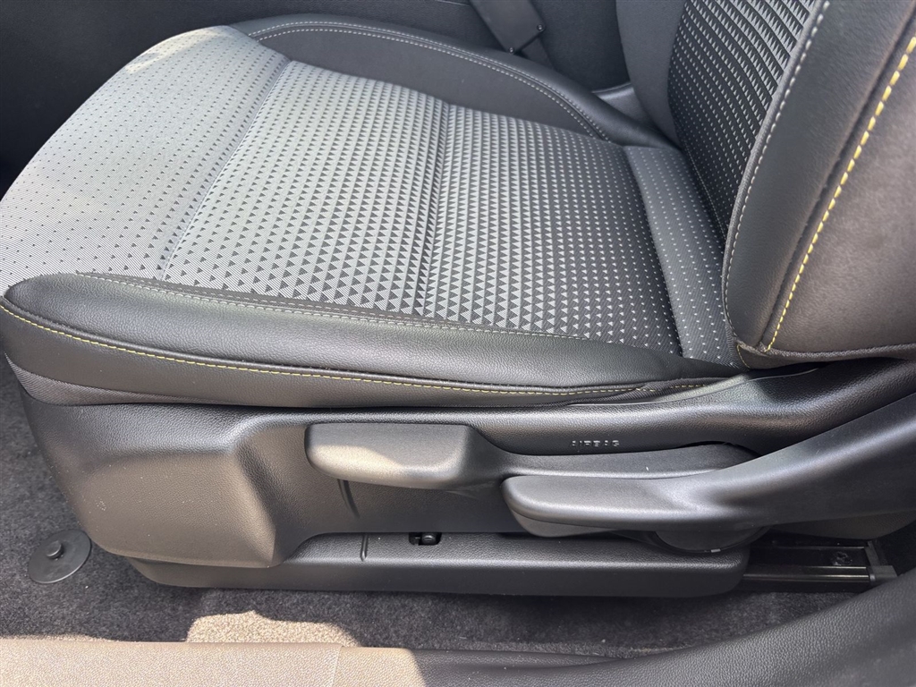 Used 2024 Blue Glow Metallic Chevrolet LT image 22