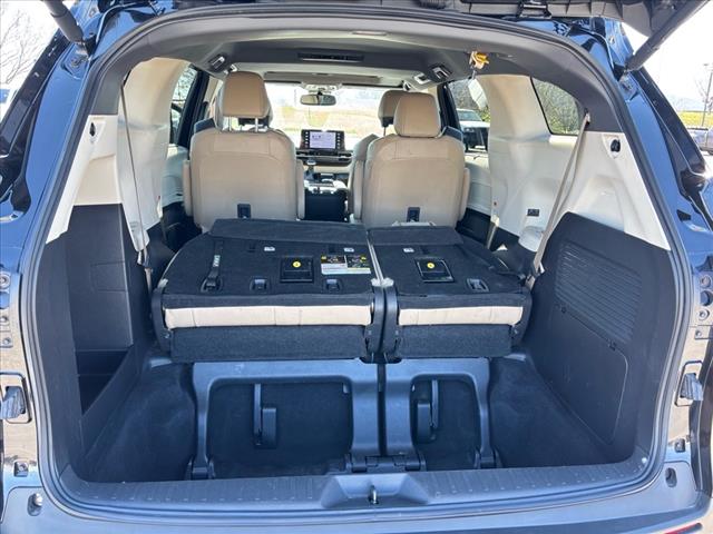 2022 Toyota Sienna XLE 7-Passenger