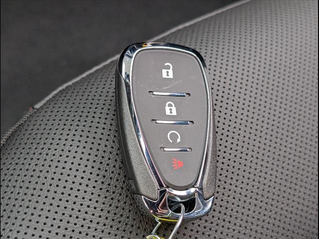 2025 Chevrolet Trax RS