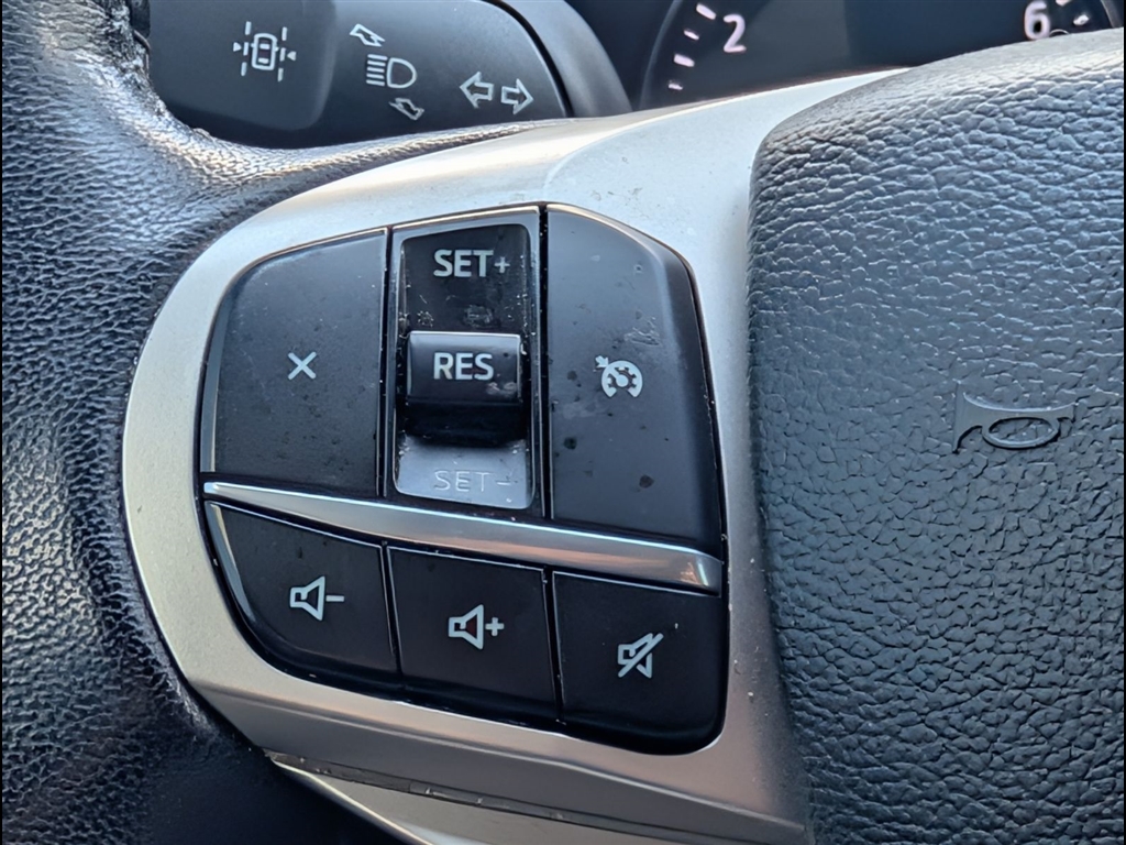 Used 2023 Agate Black Ford XLT image 23