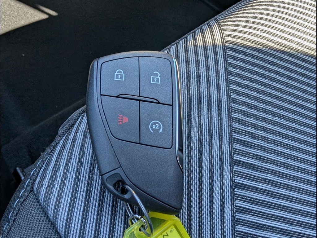 New 2027 Sterling Gray Metallic Chevrolet LT image 23