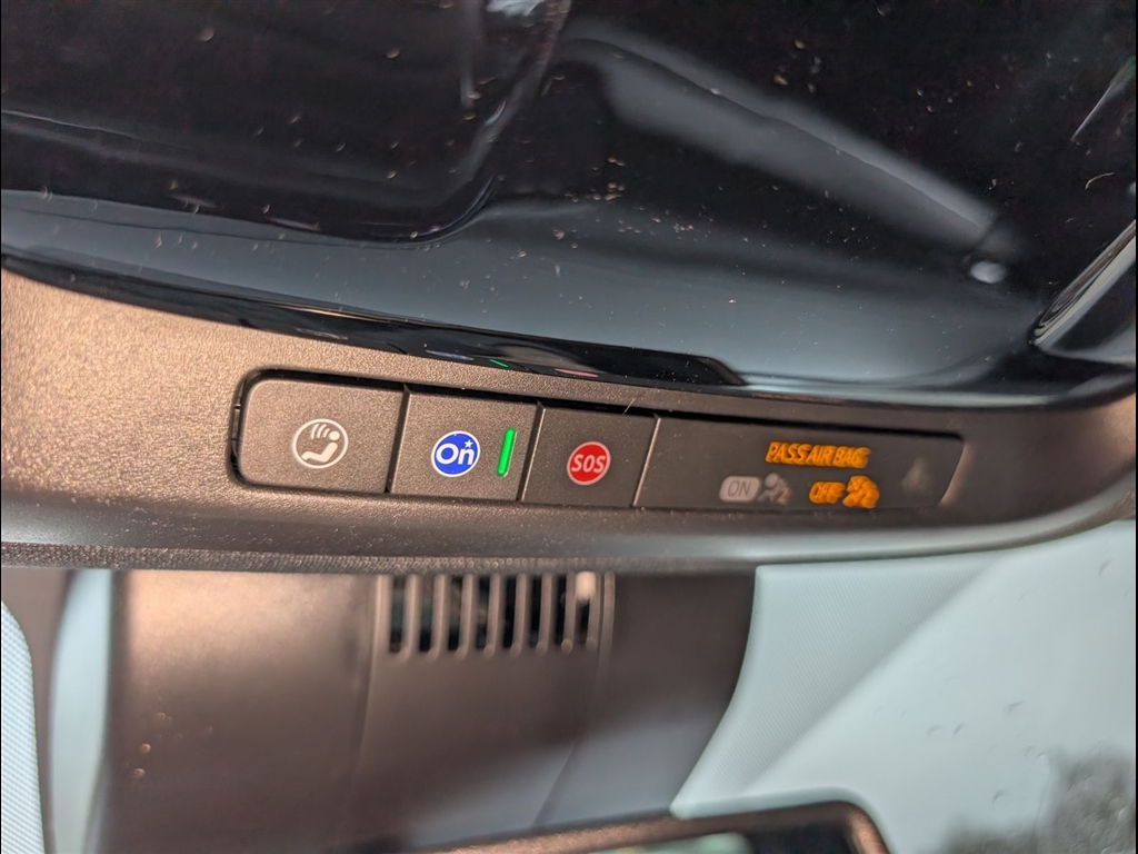 New 2026 Summit White Chevrolet LT image 23