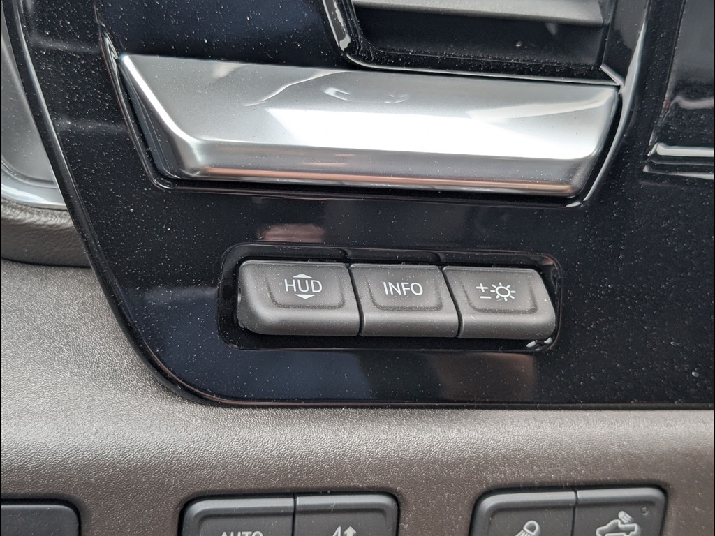 New 2026 Polar White Tricoat Chevrolet LTZ image 23