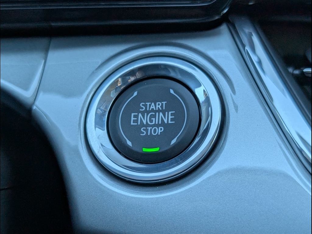 New 2026 Mosaic Black Metallic Chevrolet LT image 23