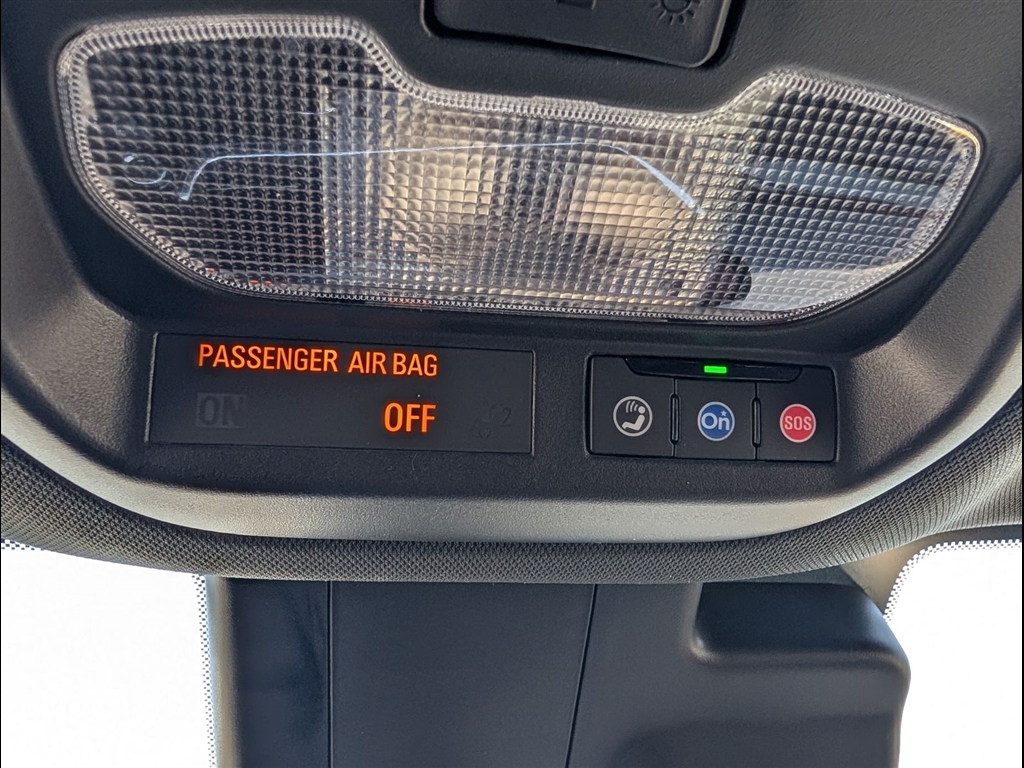 New 2026 Summit White Chevrolet RS image 23