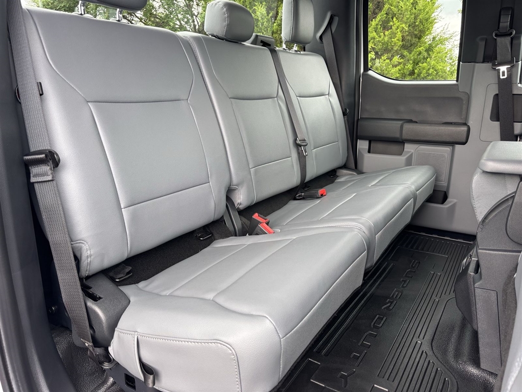 Used 2024 Oxford White Ford XL image 24