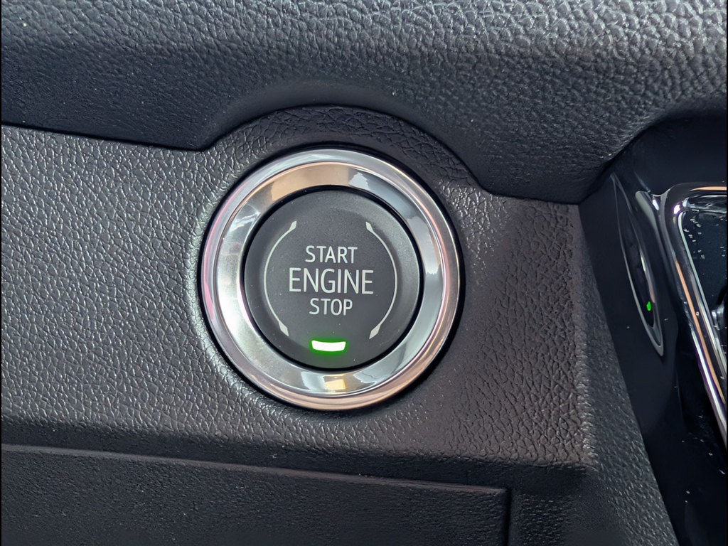 New 2026 Summit White Chevrolet LT image 24