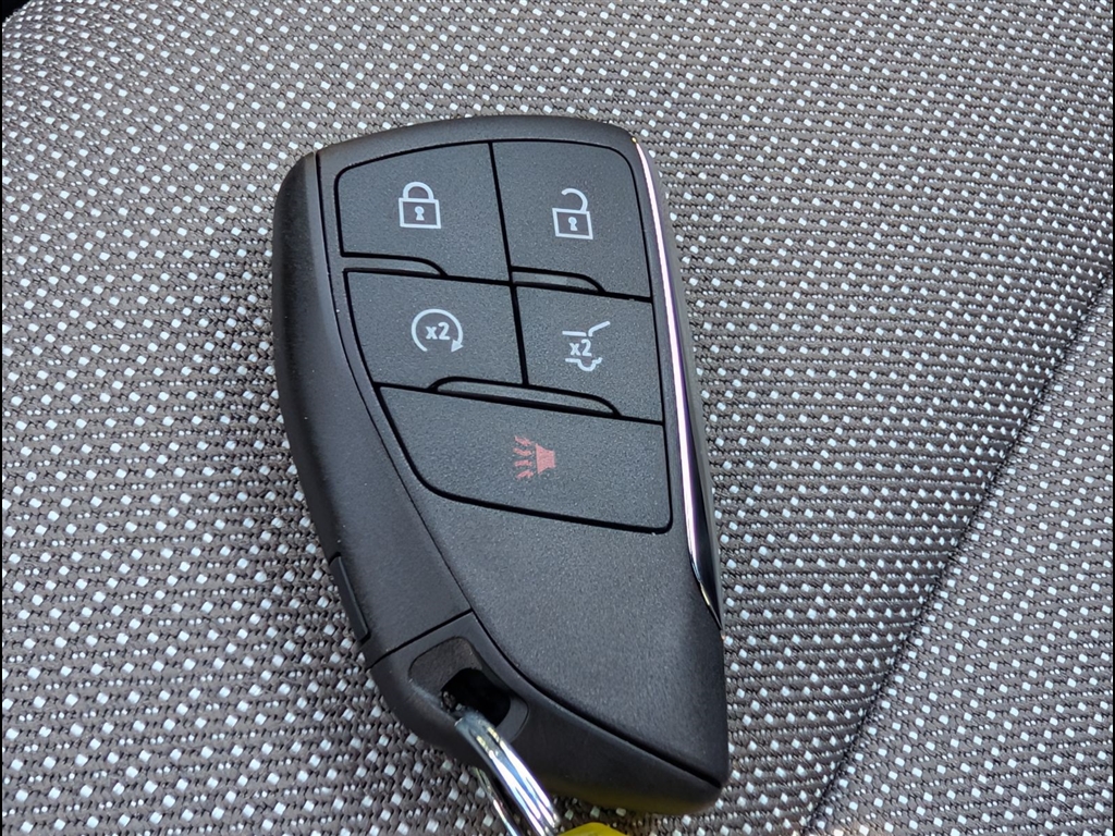 New 2026 Mosaic Black Metallic Chevrolet LT image 24