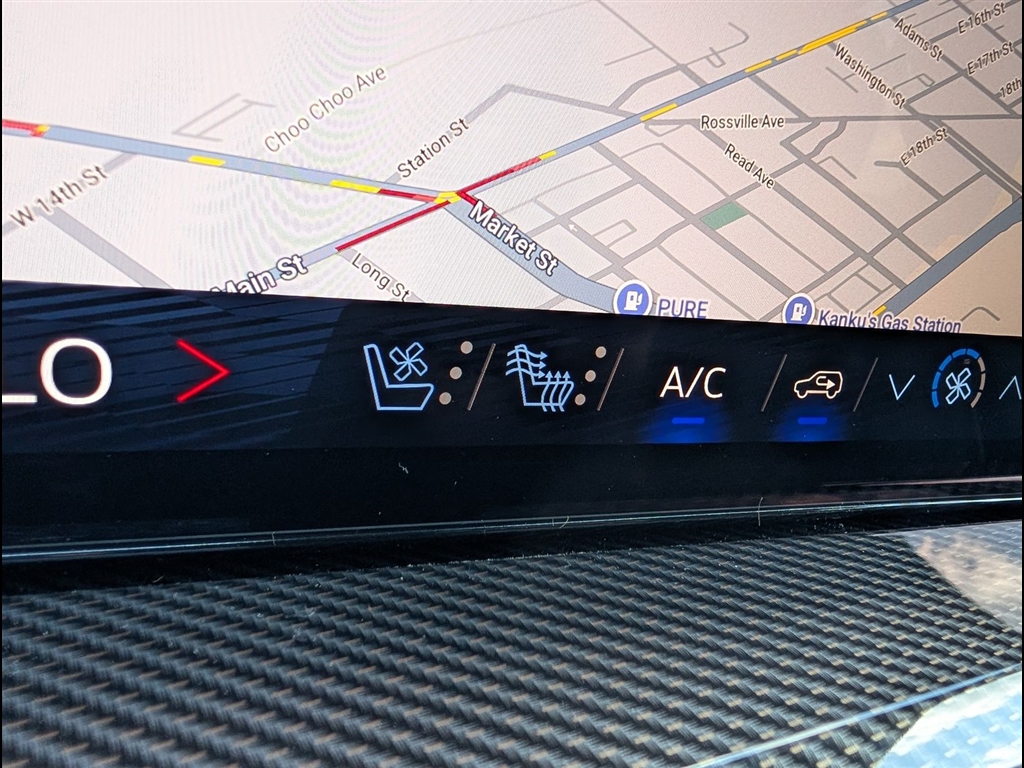 New 2026 Polar White Tricoat Chevrolet High Country image 24