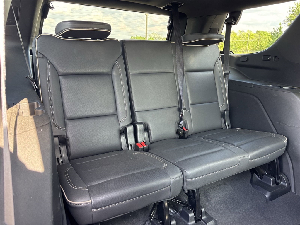 Used 2023 Summit White Chevrolet Premier image 24