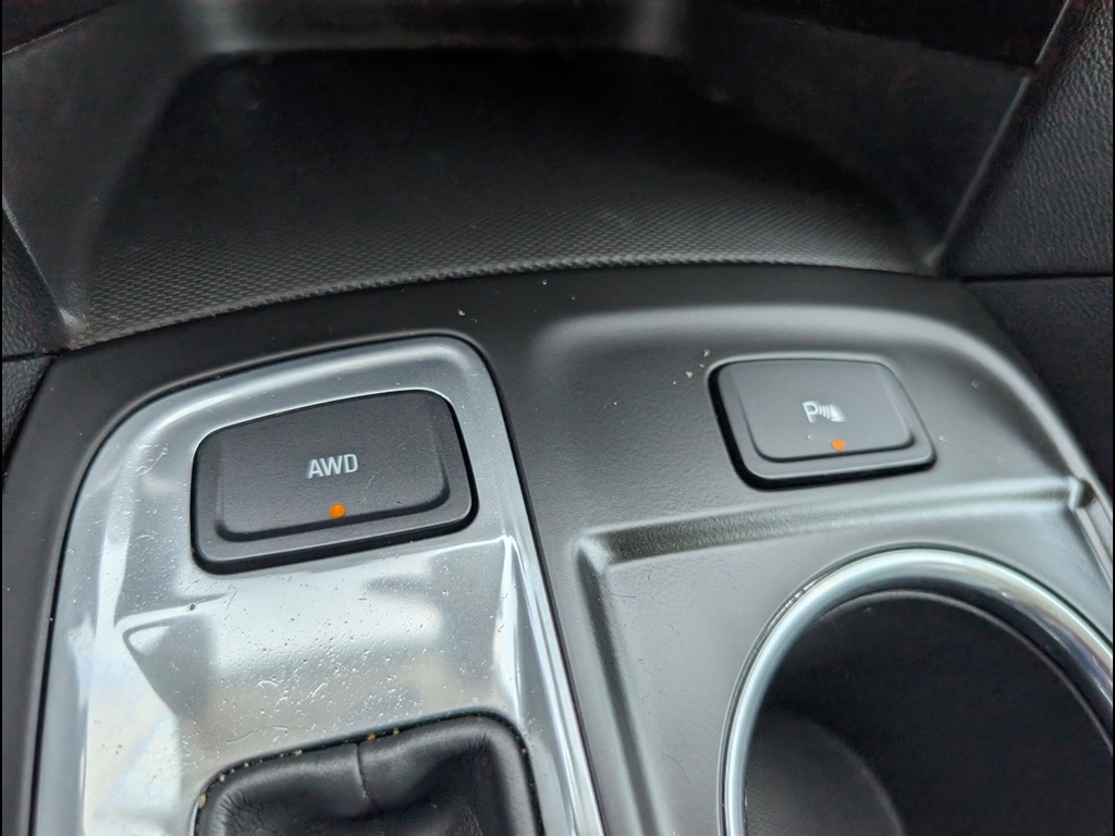 Used 2022 Iron Gray Metallic Chevrolet LT image 24