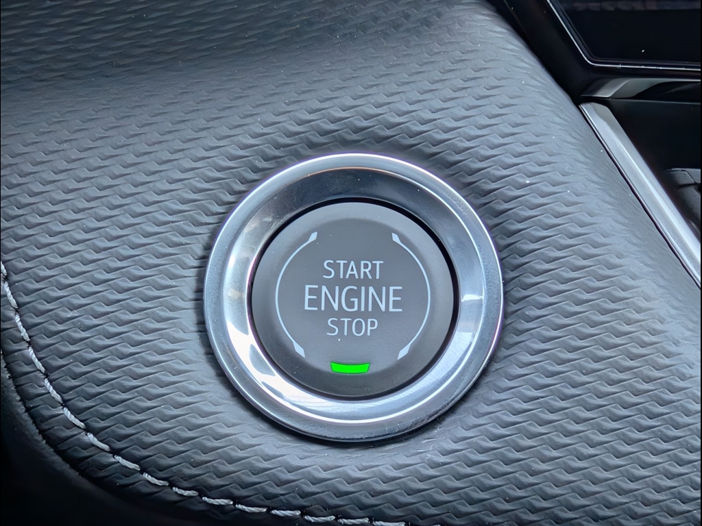 New 2026 Summit White Chevrolet LT image 24