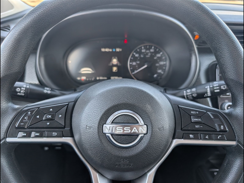 Used 2022 Scarlet Ember Tintcoat Nissan SV image 24