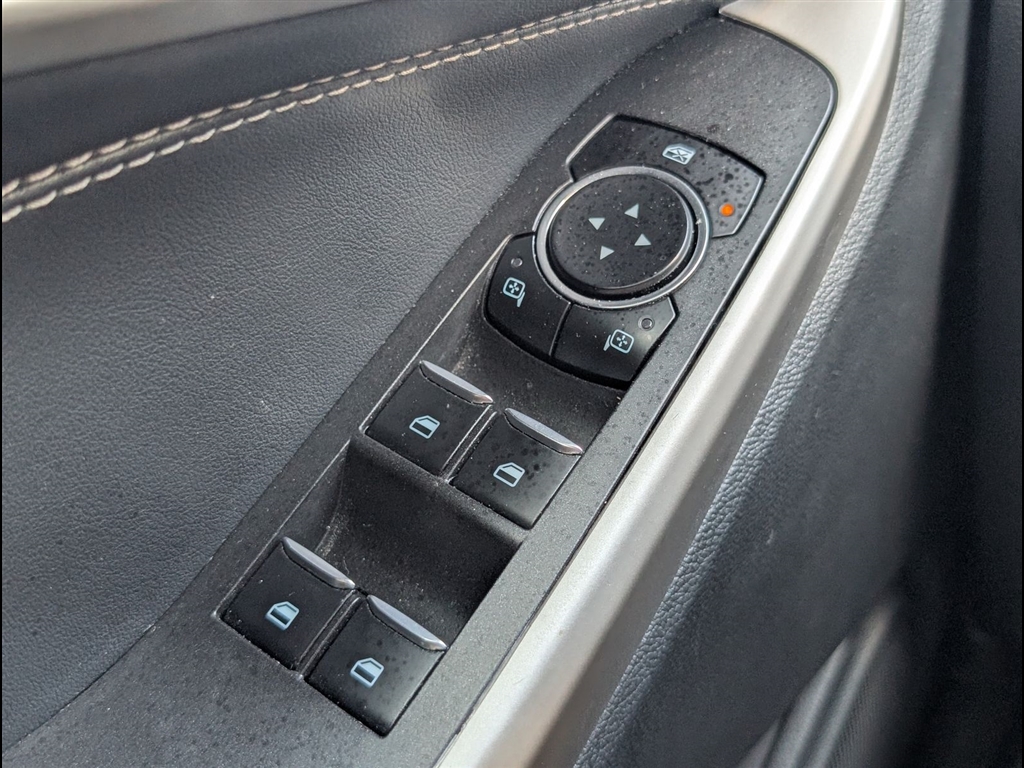 Used 2023 Agate Black Ford XLT image 25