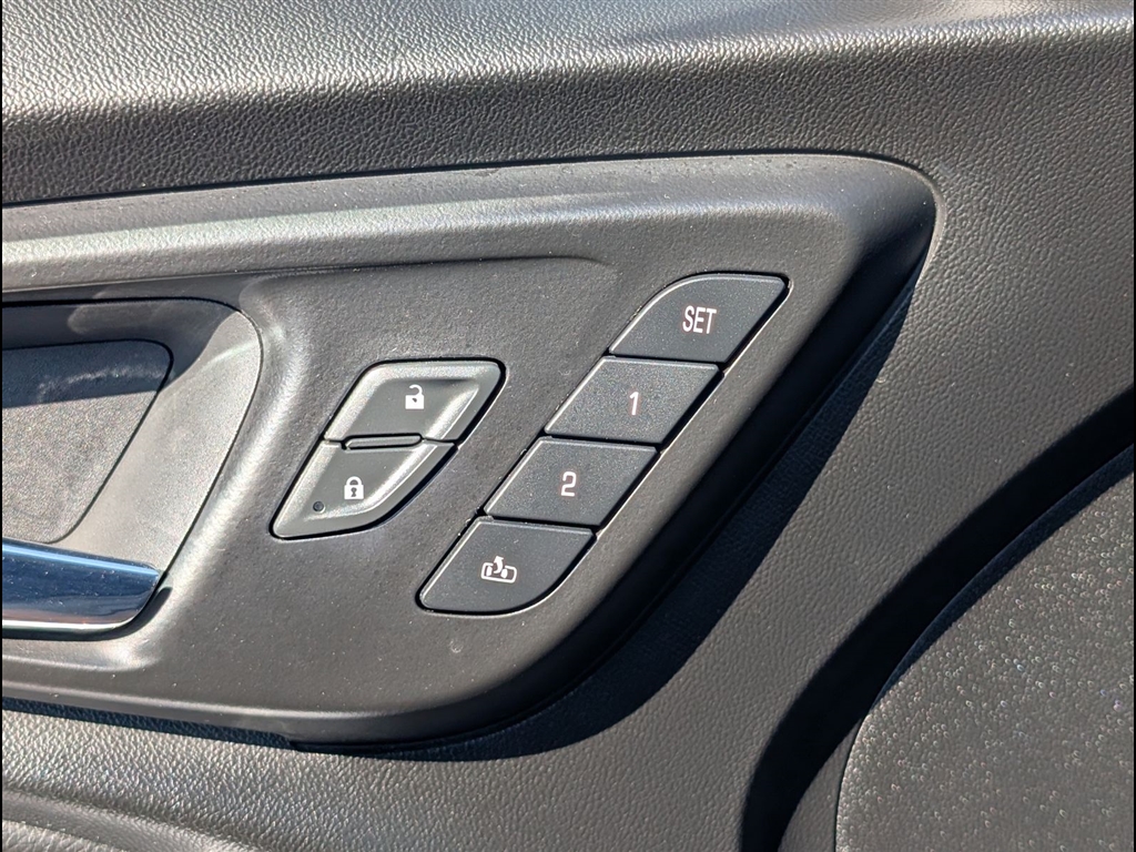 Used 2023 Mosaic Black Metallic Chevrolet LT image 25