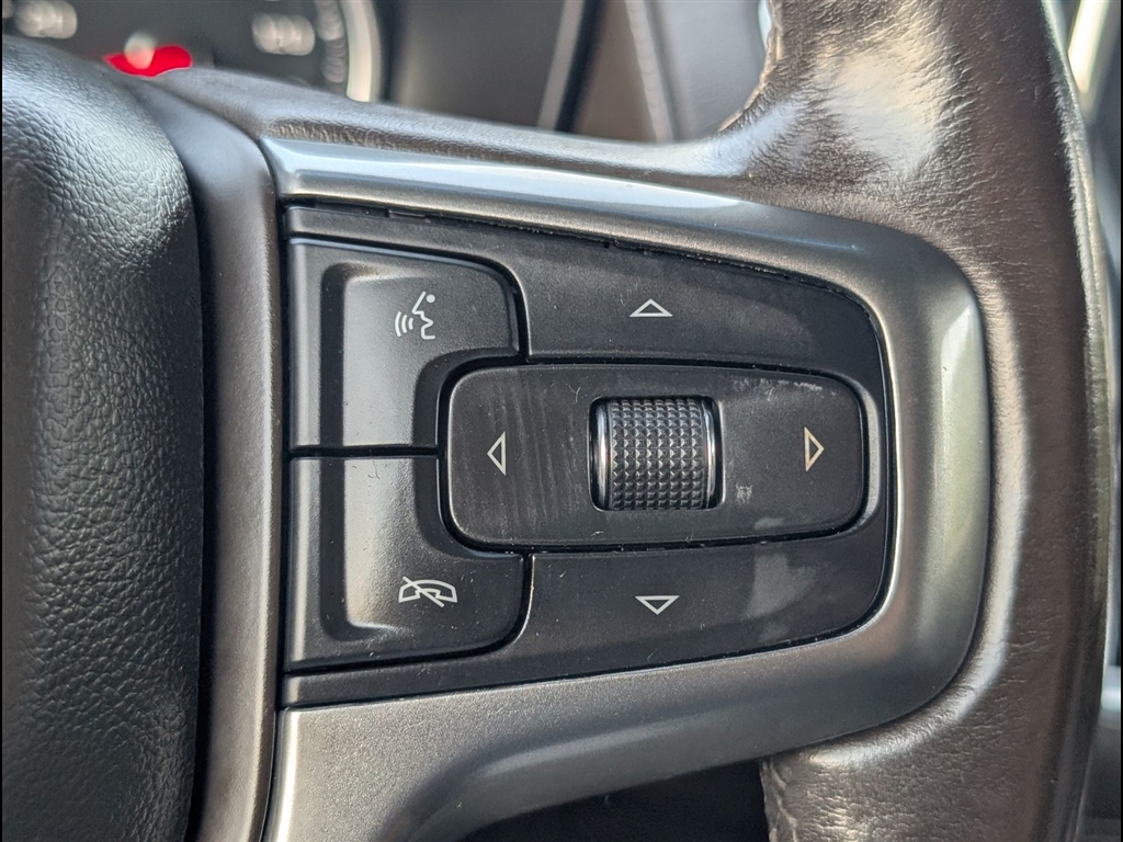 Used 2021 Shadow Gray Metallic Chevrolet Z71 image 25