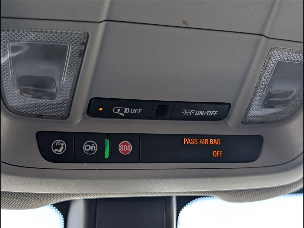 Used 2019 Summit White Chevrolet LT image 25