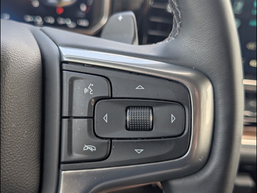 Used 2026 Sterling Gray Metallic Chevrolet LT Trail Boss image 25