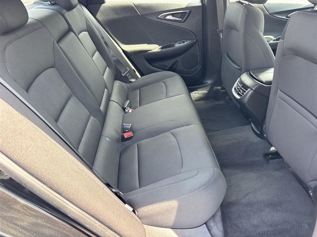 Used 2020 Mosaic Black Metallic Chevrolet LT image 26