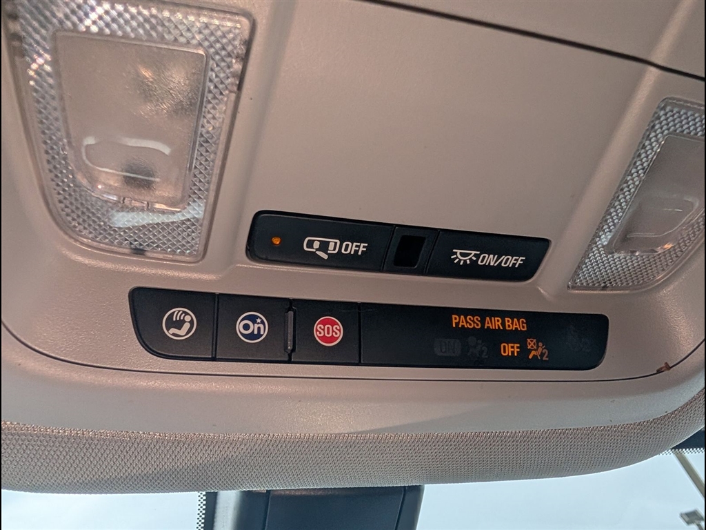 Used 2020 Satin Steel Metallic GMC SLE image 26