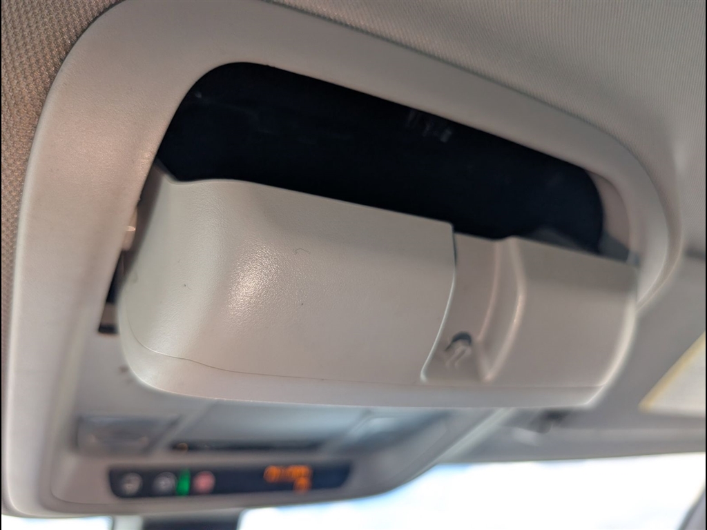 Used 2019 Summit White Chevrolet LT image 26