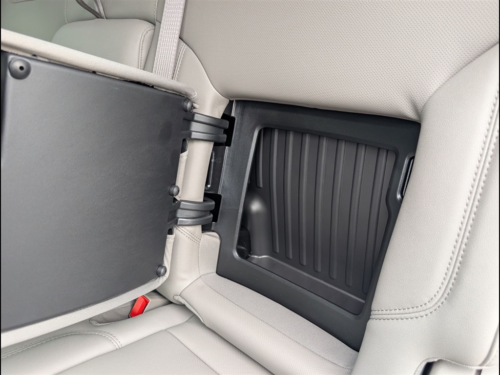 New 2026 Polar White Tricoat Chevrolet LTZ image 26