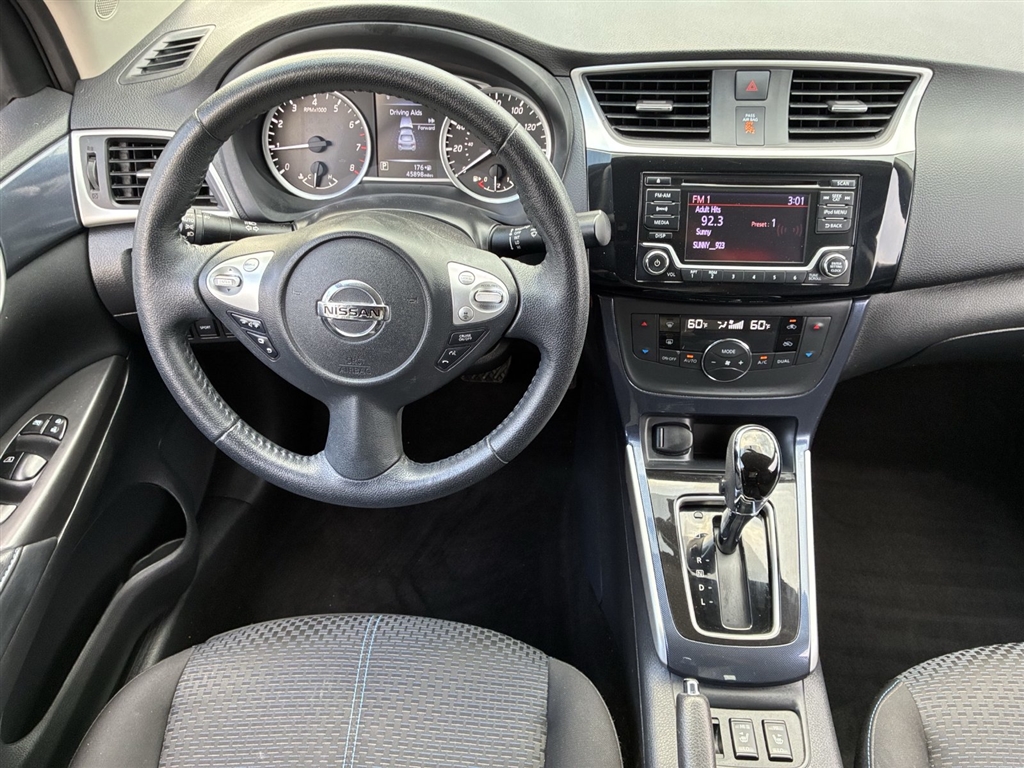 Used 2018 Gun Metallic Nissan SR image 26