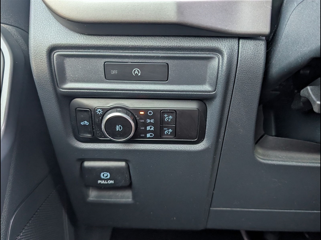 Used 2025 Atlas Blue Ford XLT image 27