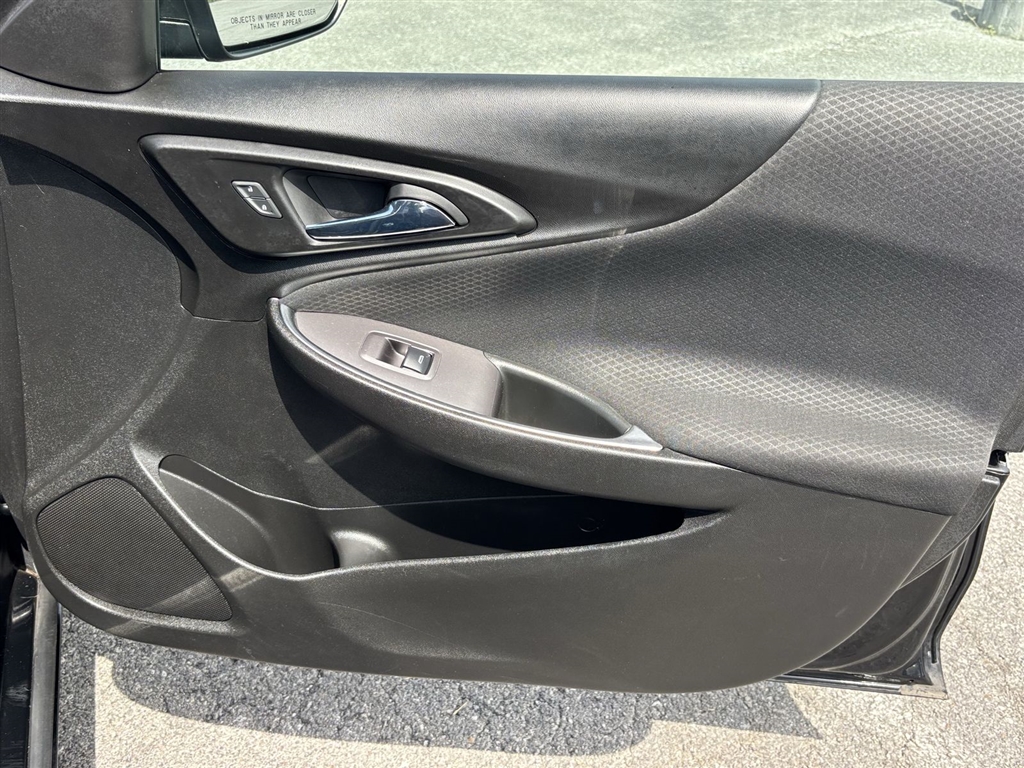 Used 2020 Mosaic Black Metallic Chevrolet LT image 27