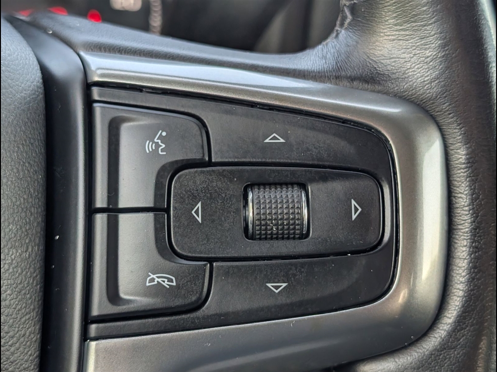 Used 2023 Summit White Chevrolet LTZ image 27