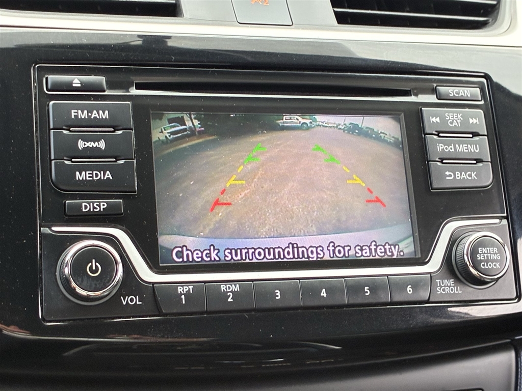 Used 2018 Gun Metallic Nissan SR image 27