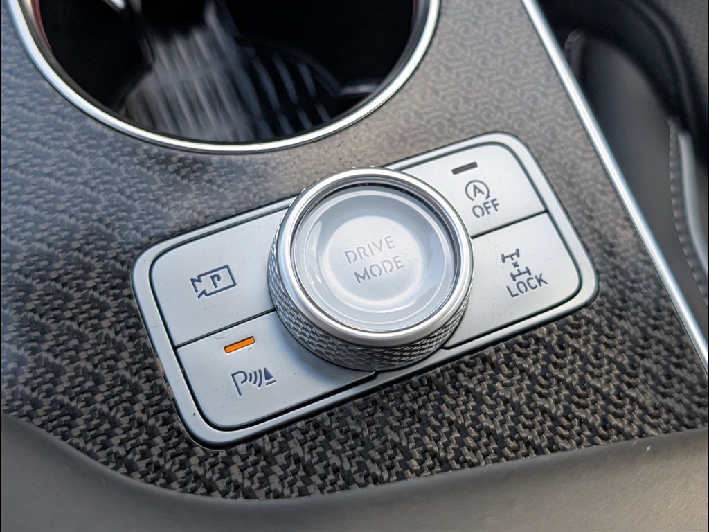 Used 2025 Uyuni White Pearl Genesis 3.5T E-SC image 27