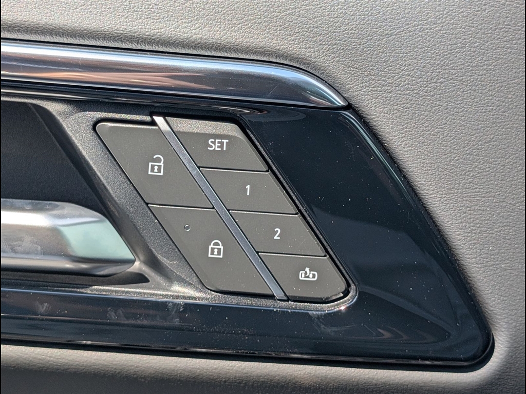 New 2026 Sterling Gray Metallic Chevrolet LT image 28