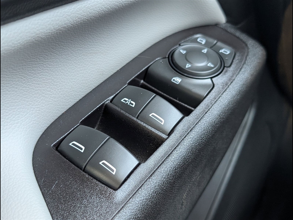 Used 2022 Iron Gray Metallic Chevrolet LT image 28