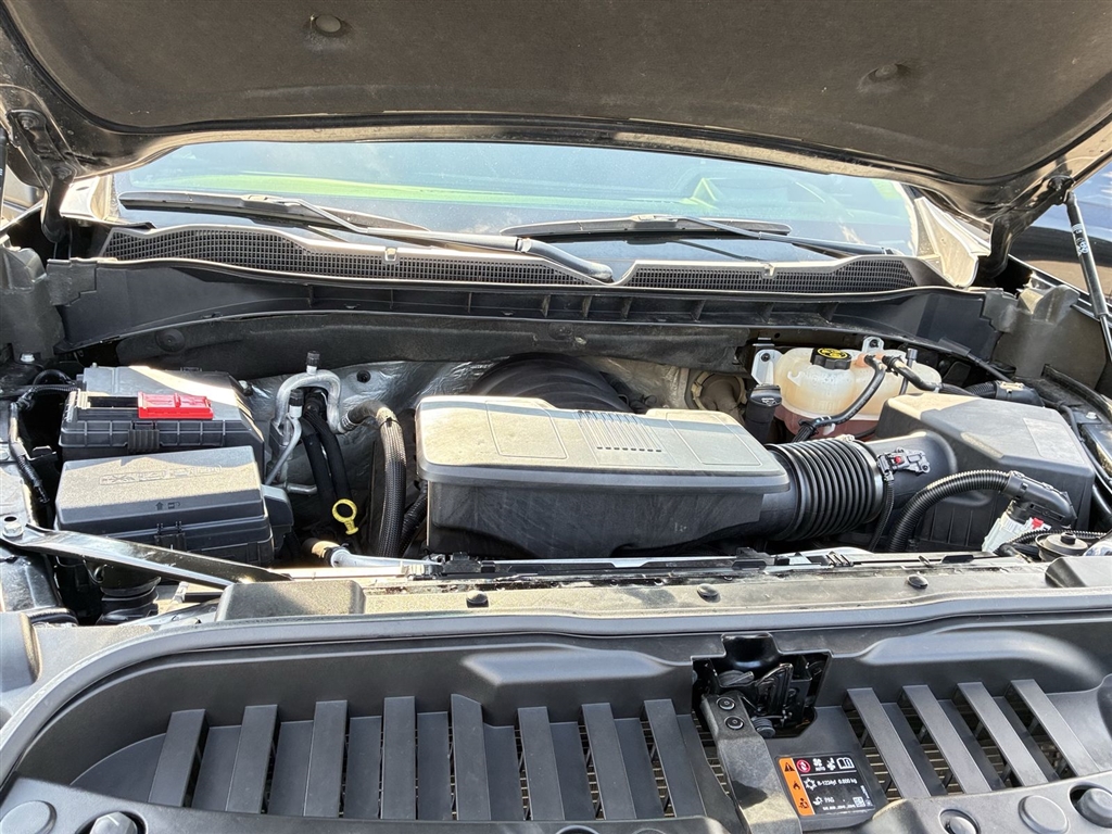 Used 2023 Black Chevrolet ZR2 image 28