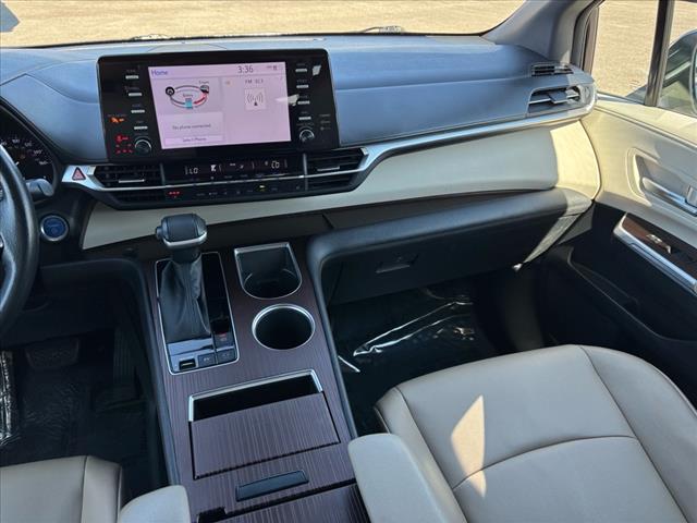 2022 Toyota Sienna XLE 7-Passenger
