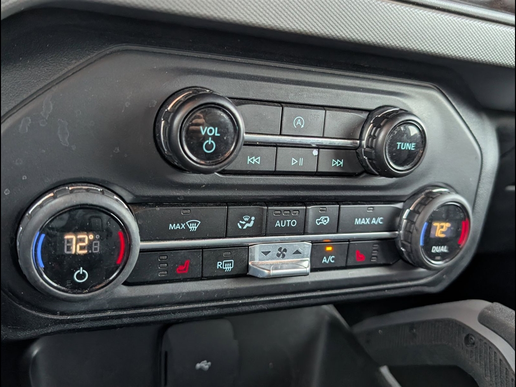 Used 2023 Race Red Ford Big Bend image 29