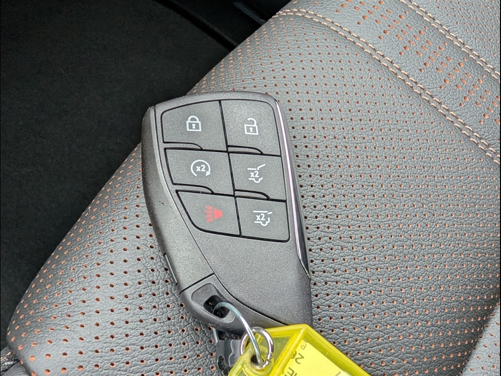 New 2026 Black Chevrolet High Country image 29