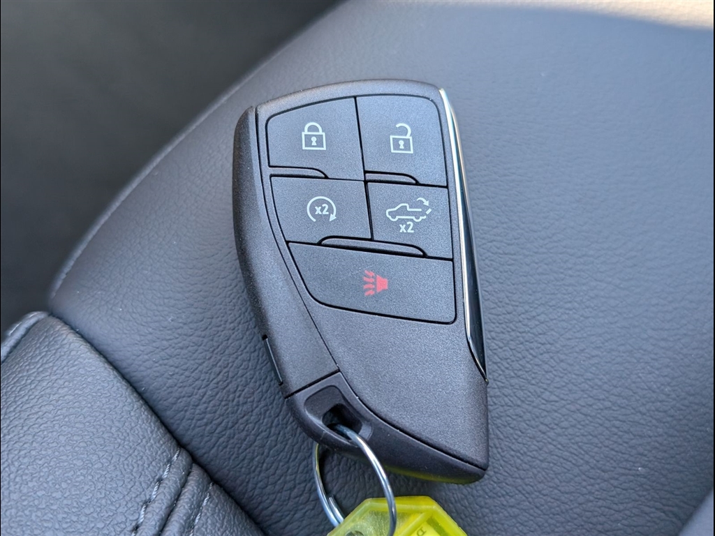 New 2026 Summit White Chevrolet LT Trail Boss image 29