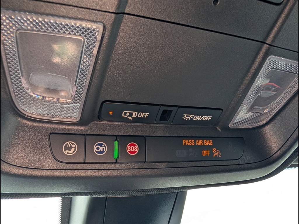 Used 2025 Sterling Gray Metallic Chevrolet RS image 29