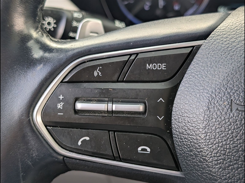 Used 2021 Hyper White Hyundai SEL image 29