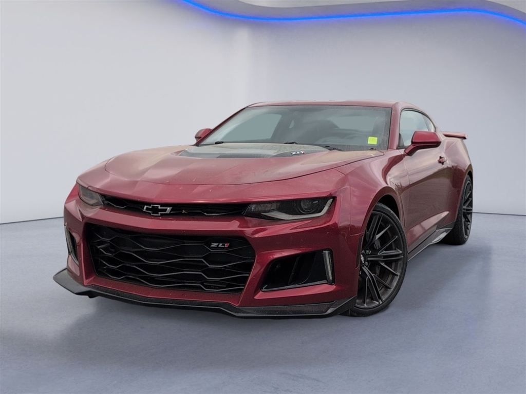 Used 2018 Garnet Red Tintcoat Chevrolet ZL1 image 2